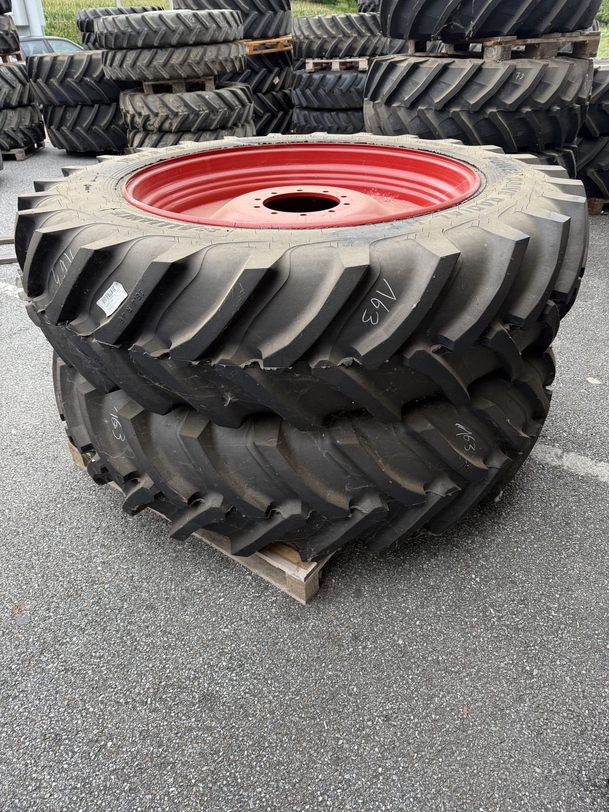 Rad des Typs Sonstige DIV. Michelin, Trelleborg, Mitas ,BKT, Gebrauchtmaschine in Siget in der Wart (Bild 10)