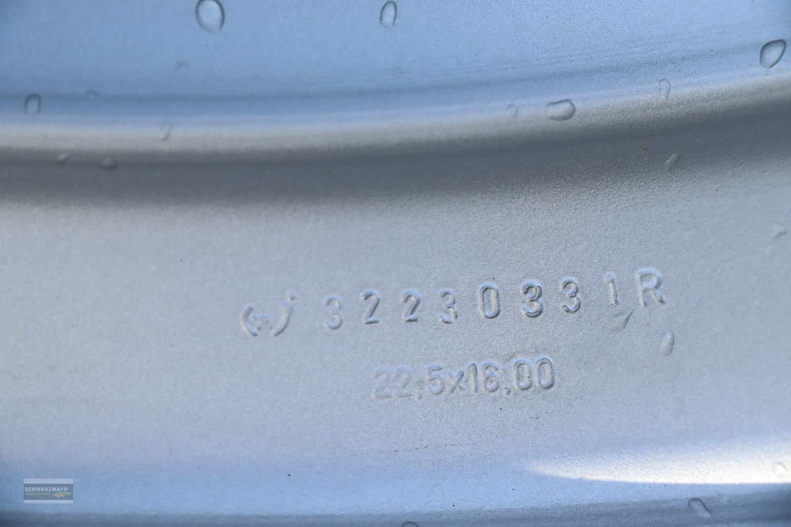 Rad des Typs Sonstige Komplettrad 560/60R22,5, Neumaschine in Gampern (Bild 13)