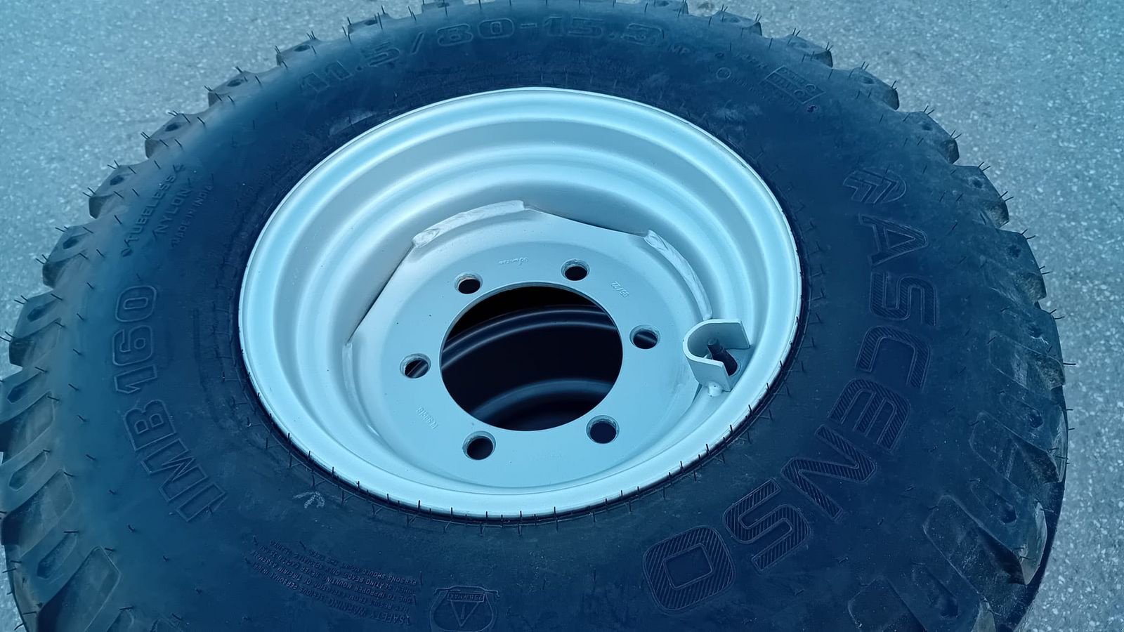 Rad tipa Sonstige Kompletträder 11.5/80-15.3, Vorführmaschine u NATTERNBACH (Slika 11)