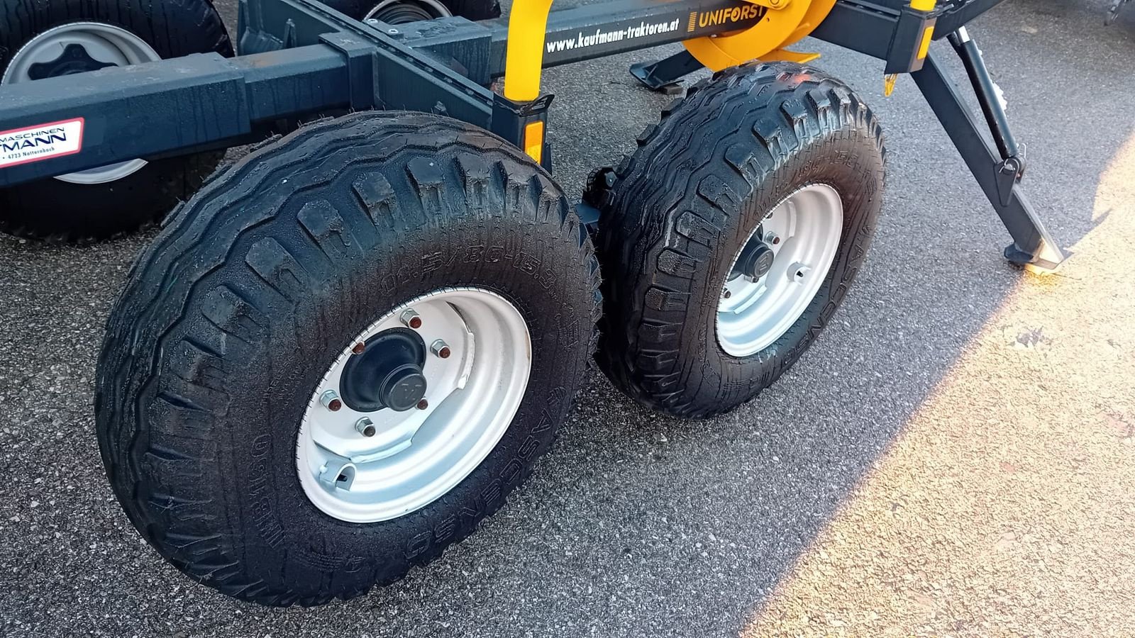 Rad tipa Sonstige Kompletträder 11.5/80-15.3, Vorführmaschine u NATTERNBACH (Slika 1)