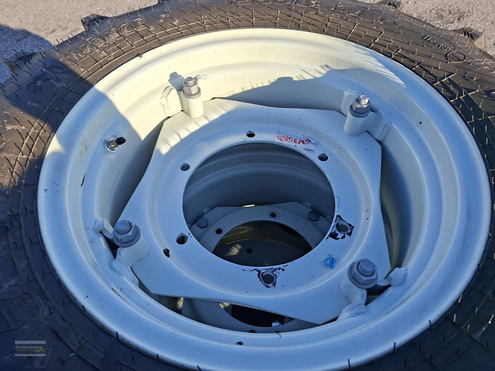 Rad van het type Sonstige Kompletträder 320/85R32 + 280/85R20, Gebrauchtmaschine in Gampern (Foto 5)