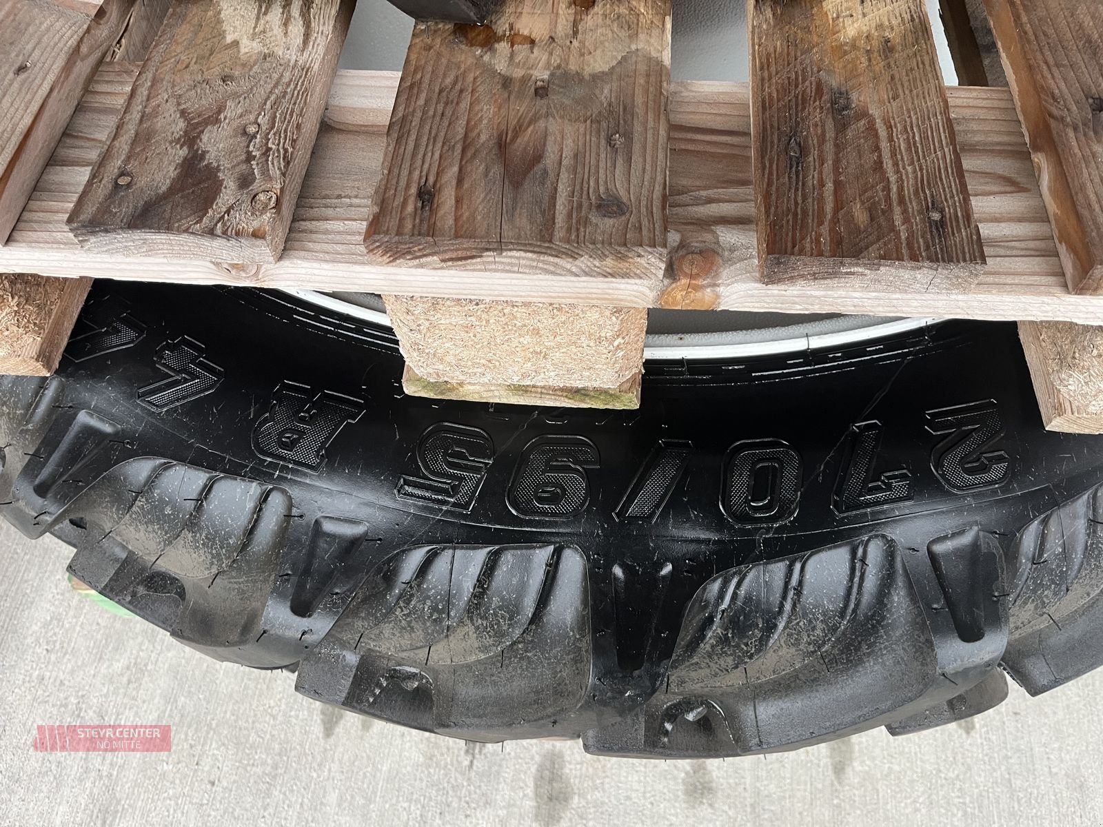 Rad typu Sonstige Kulturräder 270/80 R32, 270/95 R44 PRIVATVERKAUF, Neumaschine w St. Pölten (Zdjęcie 6)