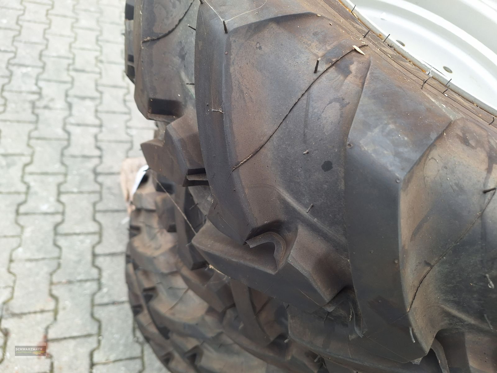 Rad des Typs Sonstige Michelin 280/80R20, Neumaschine in Aurolzmünster (Bild 10)
