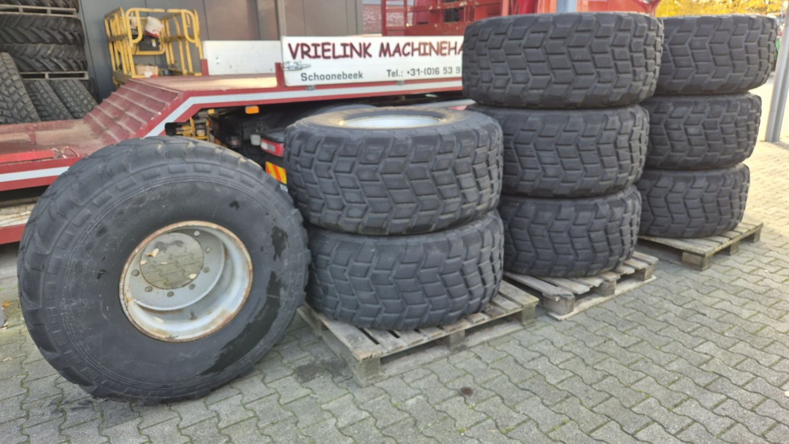 Rad des Typs Sonstige Michelin 525/65R20.5 op velg 20.5R20.5, Gebrauchtmaschine in Schoonebeek (Bild 1)