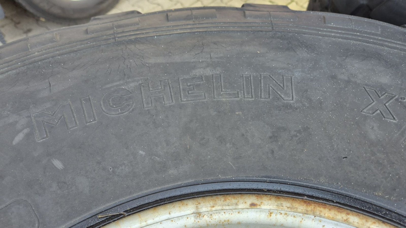 Rad des Typs Sonstige Michelin 525/65R20.5 op velg 20.5R20.5, Gebrauchtmaschine in Schoonebeek (Bild 7)