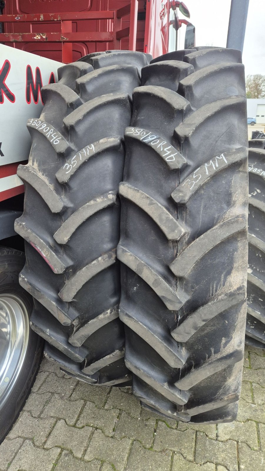 Rad typu Sonstige Mitas AC85 op New Holland velgen 380/90R46 en 380/85R30, Gebrauchtmaschine v Schoonebeek (Obrázek 3)