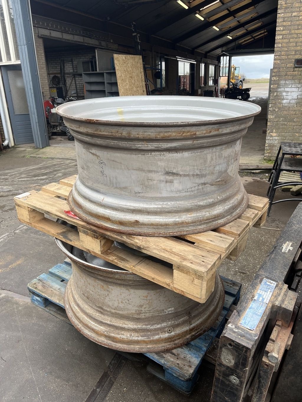 Rad του τύπου Sonstige Onbekend DWW18X34, Gebrauchtmaschine σε Callantsoog (Φωτογραφία 3)