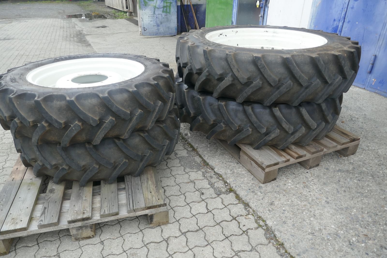 Rad del tipo Sonstige Pflegebereifung NH oder Steyr Kompakt, Gebrauchtmaschine In Villach (Immagine 12)