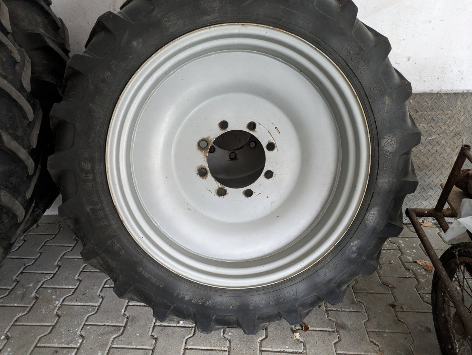 Rad типа Sonstige Pflegebereifung, Gebrauchtmaschine в Osterhofen (Фотография 1)