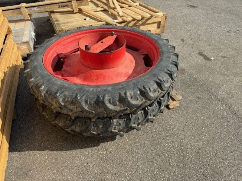 Rad typu Sonstige Pflegeräder hinten für Fendt 309 Spur 1,5, Gebrauchtmaschine v Mistelbach (Obrázek 1)