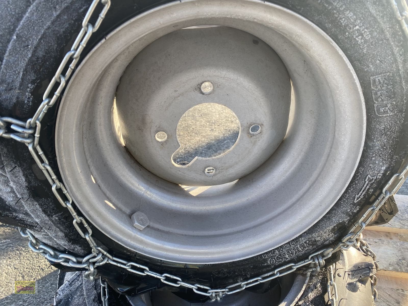 Rad des Typs Sonstige Räder mit Schneeketten für Aebi CC 56/66, Gebrauchtmaschine in Kötschach (Bild 16)