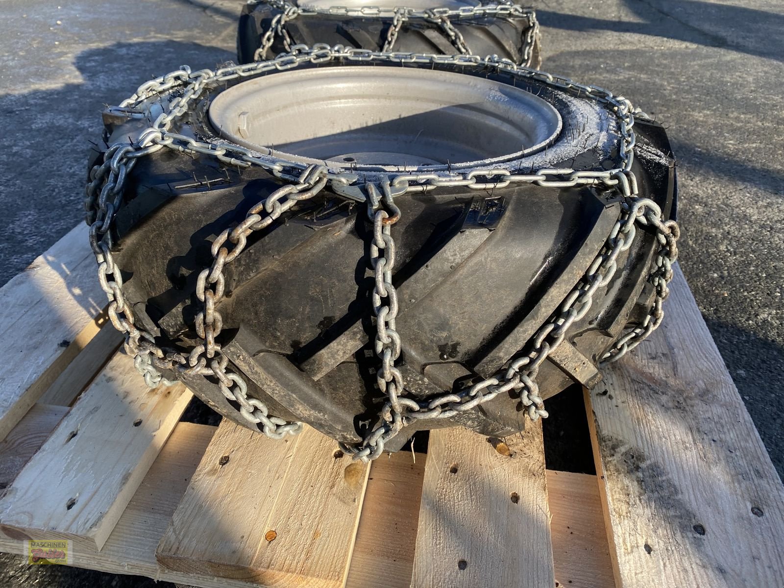 Rad des Typs Sonstige Räder mit Schneeketten für Aebi CC 56/66, Gebrauchtmaschine in Kötschach (Bild 9)