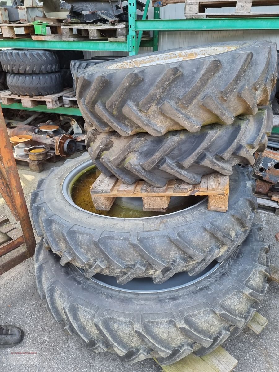 Rad des Typs Sonstige Steyr Profi Pflegebereifung 300/85/42, Gebrauchtmaschine in Tarsdorf (Bild 2)