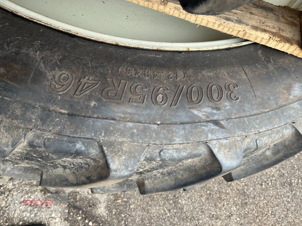 Rad typu Sonstige Trinker Pflegeräder 300/95R46  270/80R36, Gebrauchtmaschine v Kilb (Obrázek 1)