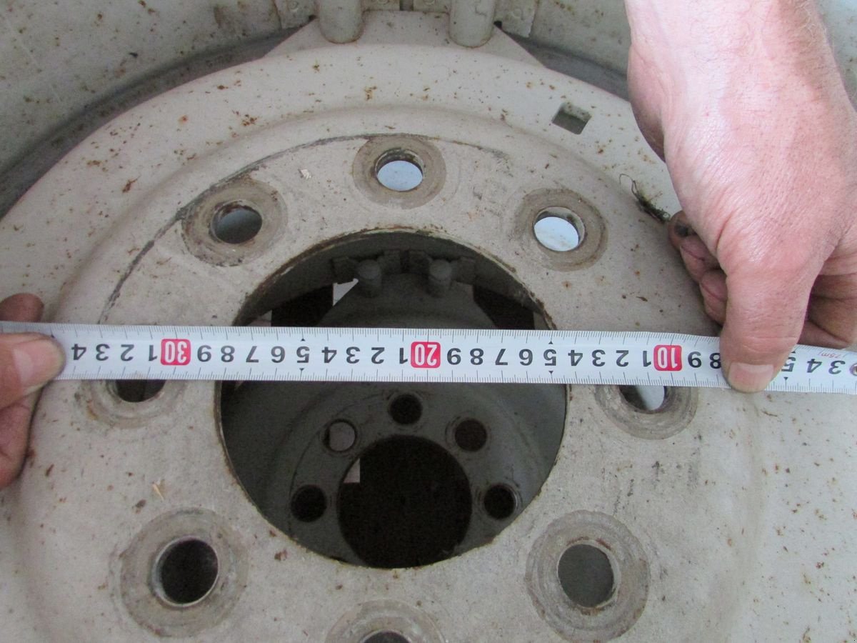 Rad del tipo Sonstige Verstellfelge 15x30, Gebrauchtmaschine In Saxen (Immagine 2)