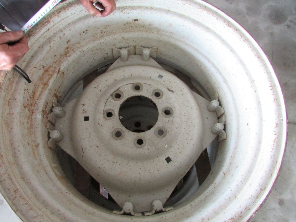 Rad del tipo Sonstige Verstellfelge 15x30, Gebrauchtmaschine In Saxen (Immagine 4)