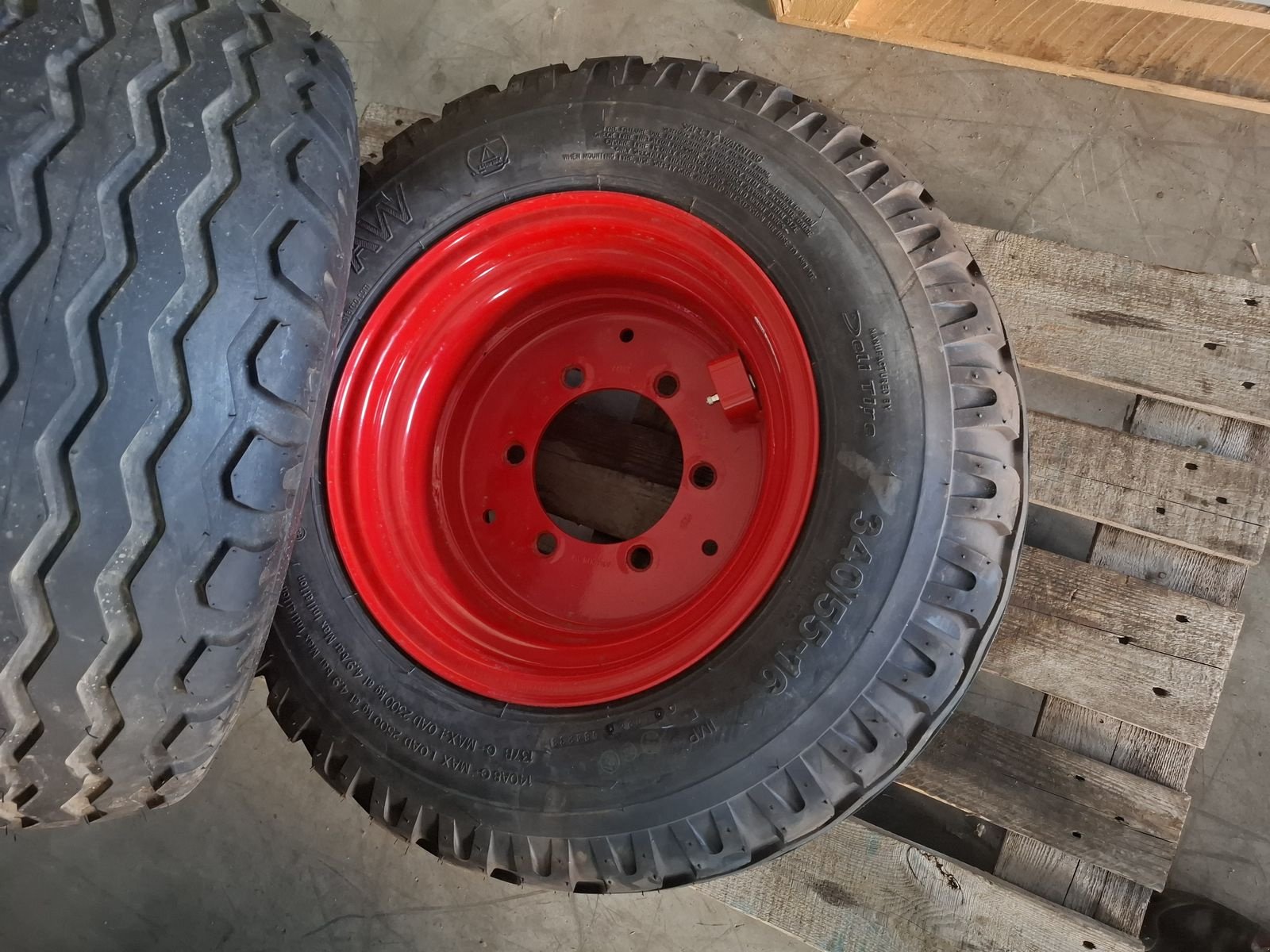 Rad типа Starco 340/55-16, Gebrauchtmaschine в Saxen (Фотография 1)