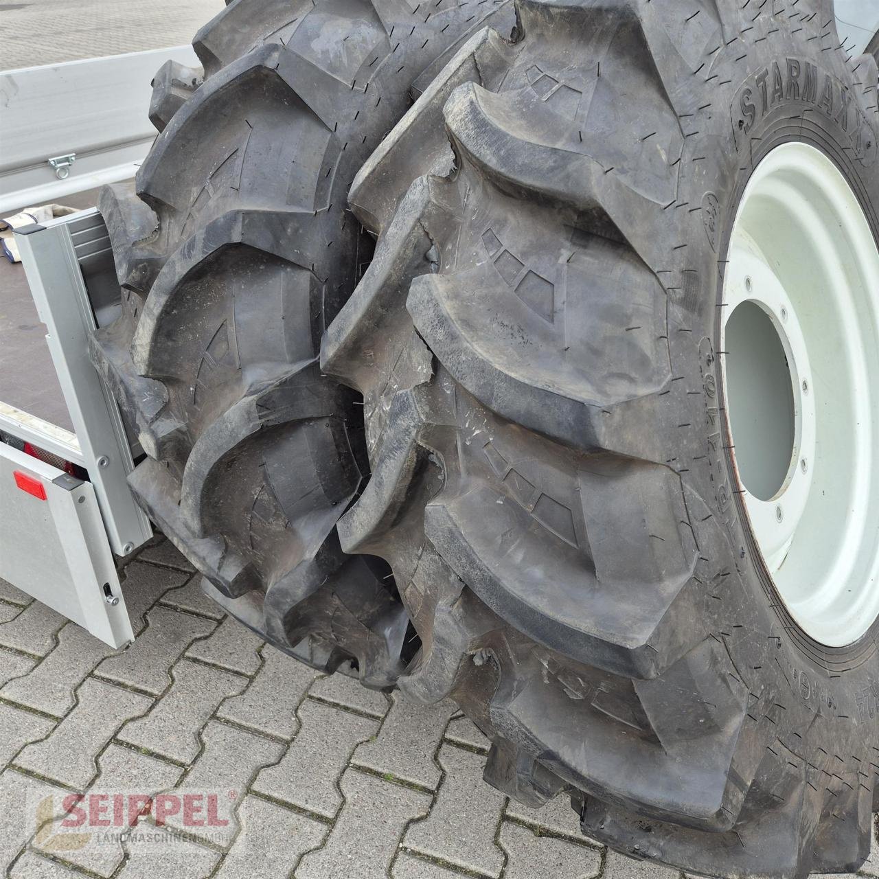 Rad typu Steyr 380/85R24 STEYR Starmax, Gebrauchtmaschine v Groß-Umstadt (Obrázek 1)