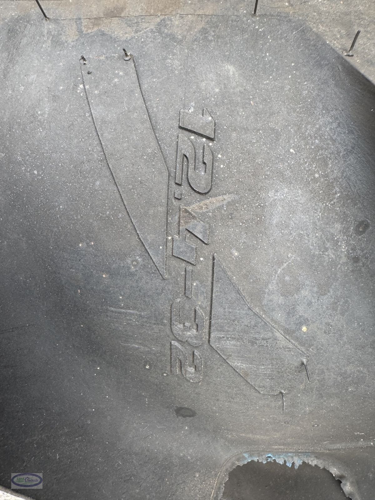 Rad typu Stomil 12.4-32  11.2-24, Neumaschine v Münzkirchen (Obrázek 3)