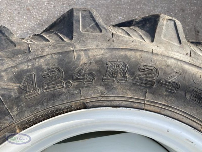 Rad a típus Taurus 12.4R24, Gebrauchtmaschine ekkor: Münzkirchen (Kép 3)