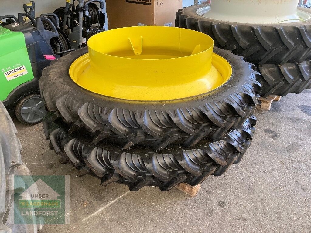 Rad Türe ait Taurus 270/95 R 48, Neumaschine içinde Murau (resim 1)