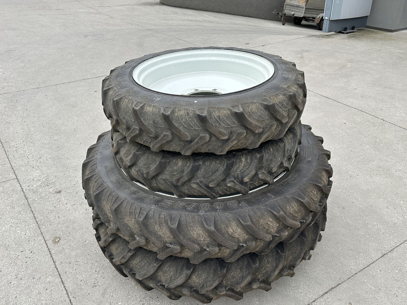 Rad типа Taurus 270/95R32 u. 300/95R46, Gebrauchtmaschine в Hürm (Фотография 6)