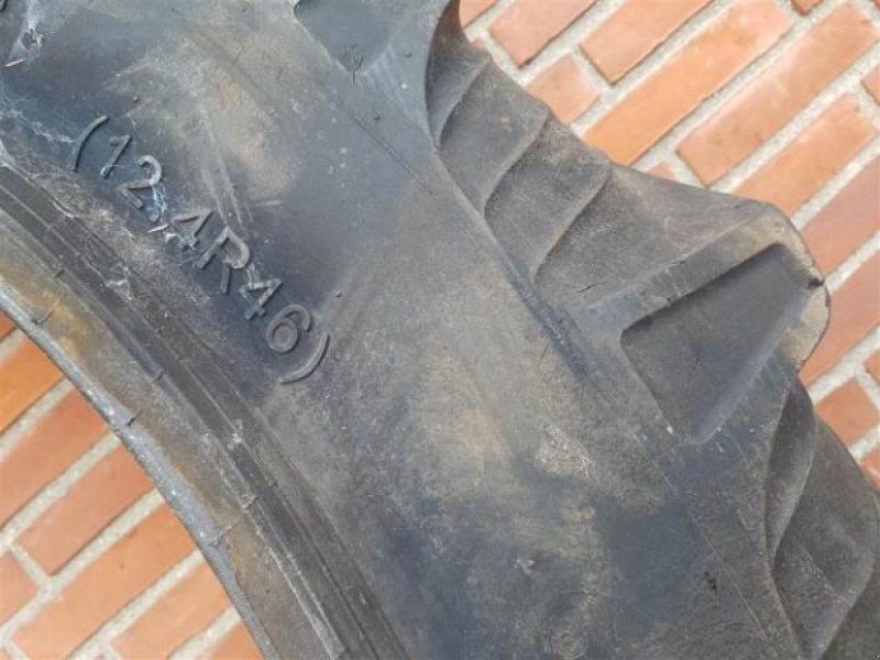 Rad des Typs Taurus 46"   300/95R46, Gebrauchtmaschine in Hemmet (Bild 5)