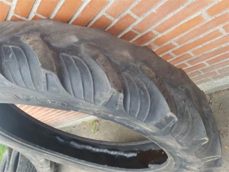 Rad des Typs Taurus 46"   300/95R46, Gebrauchtmaschine in Hemmet (Bild 6)