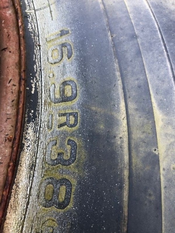 Rad typu Trelleborg 16,9X38, Gebrauchtmaschine v Gjerlev J. (Obrázek 2)