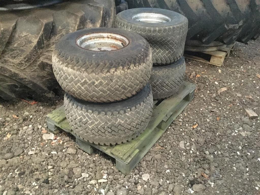 Rad типа Trelleborg 26x12.00-12 Komplette hjul, Gebrauchtmaschine в Aulum (Фотография 1)