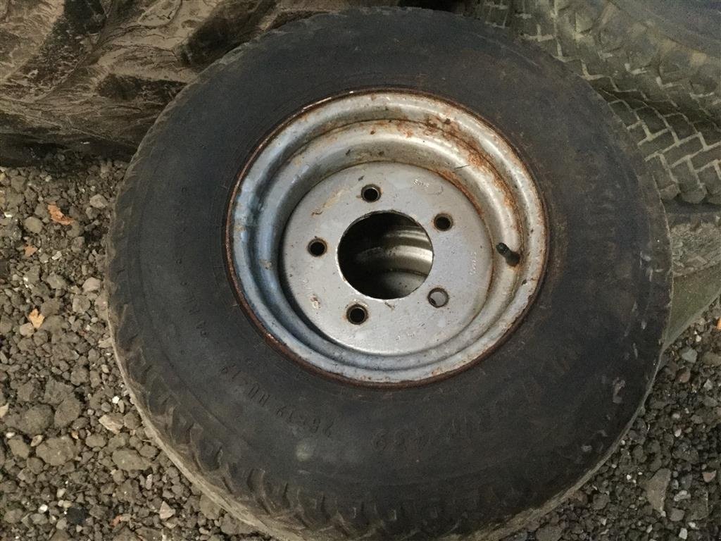 Rad типа Trelleborg 26x12.00-12 Komplette hjul, Gebrauchtmaschine в Aulum (Фотография 2)