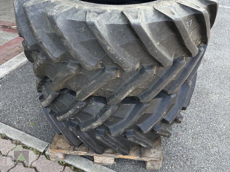 Rad des Typs Trelleborg 480/65 R24 TM800, Neumaschine in Markt Hartmannsdorf (Bild 1)