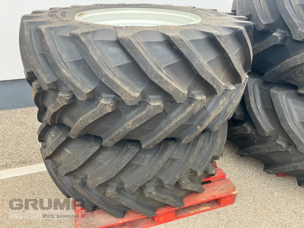 Rad типа Trelleborg 600/60R30 u. 710/60R42 TM 1060, Neumaschine в Friedberg-Derching (Фотография 2)