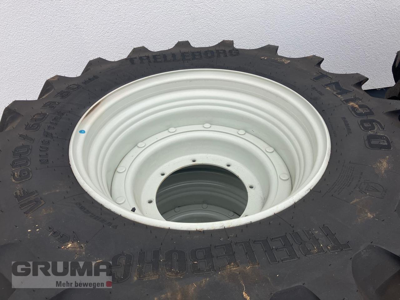 Rad типа Trelleborg 600/60R30 u. 710/60R42 TM 1060, Neumaschine в Friedberg-Derching (Фотография 3)