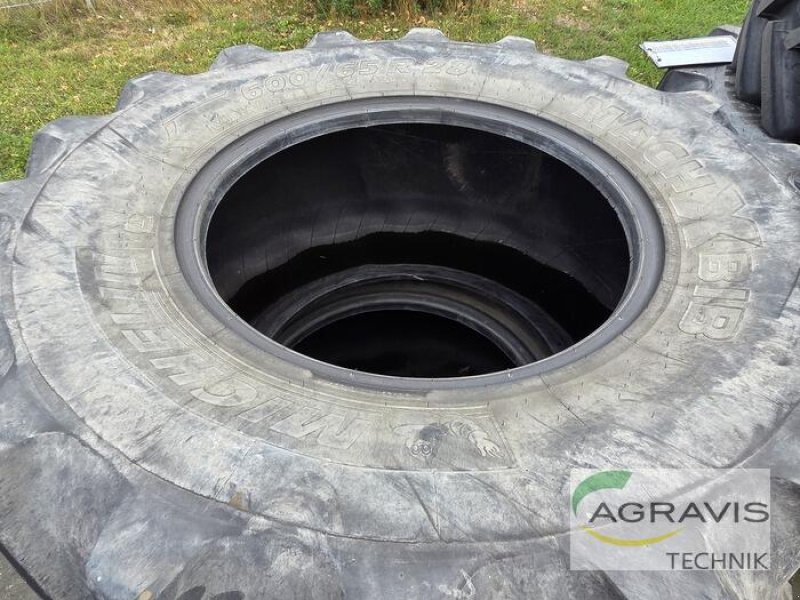 Rad des Typs Trelleborg 600/65 R 28, Gebrauchtmaschine in Nienburg (Bild 2)