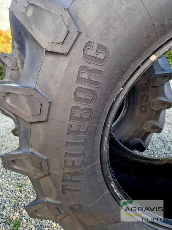 Rad des Typs Trelleborg 600/65 R 28, Neumaschine in Beckum (Bild 4)
