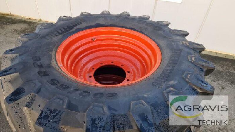 Rad des Typs Trelleborg 600/65 R 28, Neumaschine in Melle-Wellingholzhausen (Bild 4)