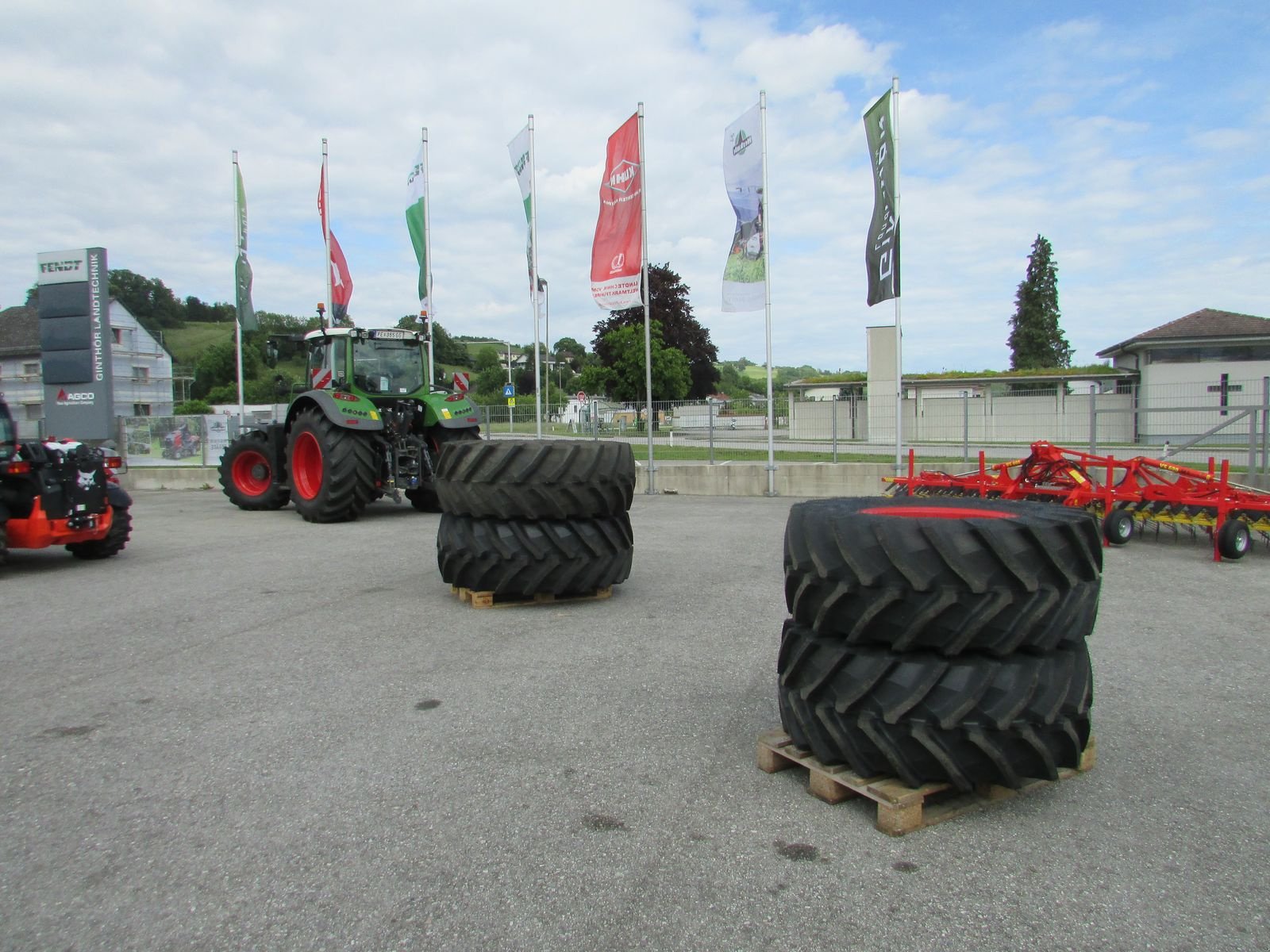 Rad typu Trelleborg 600/65R34 & 480/65R24 Trelleborg, Gebrauchtmaschine v Saxen (Obrázek 1)
