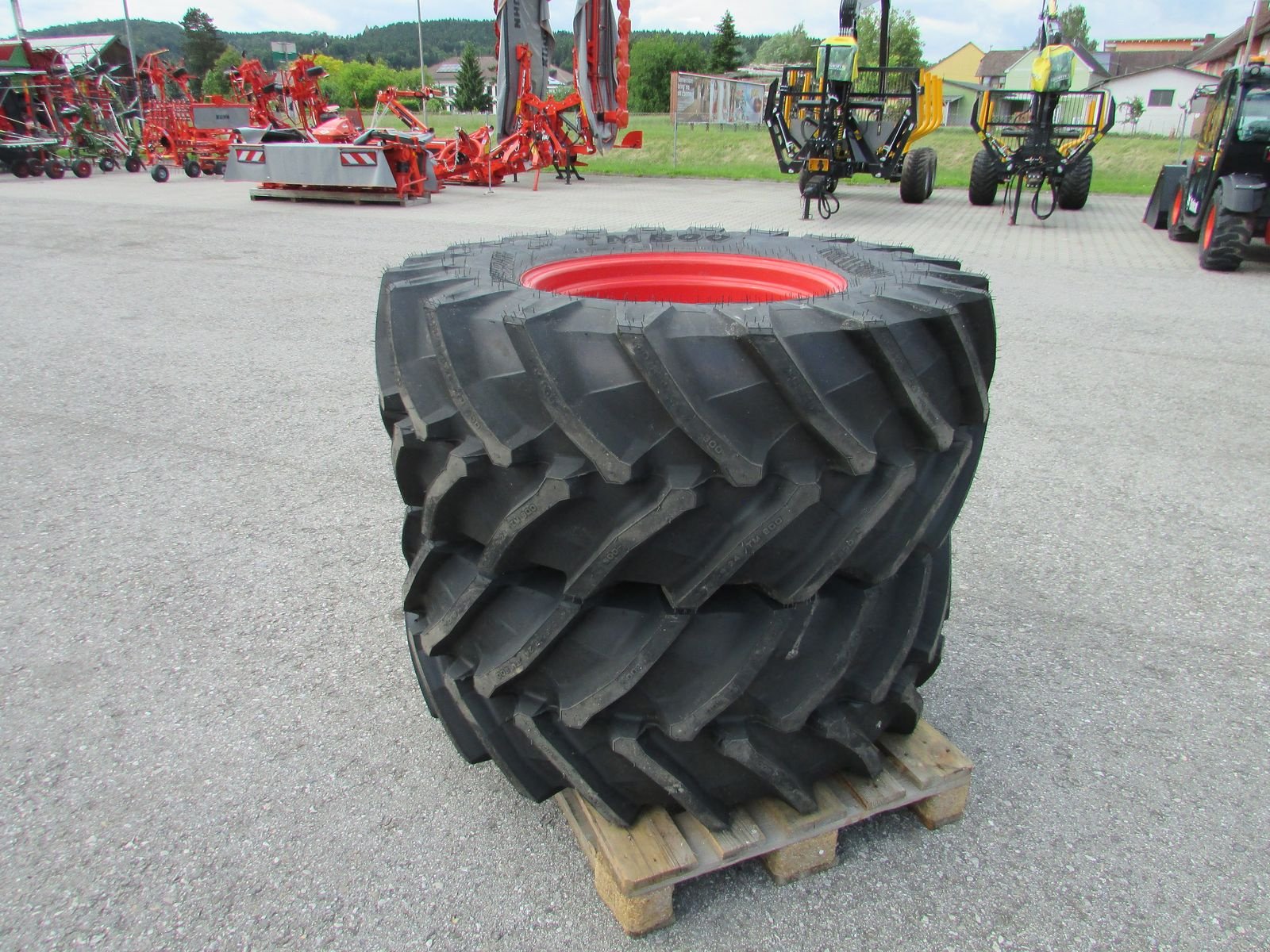 Rad typu Trelleborg 600/65R34 & 480/65R24 Trelleborg, Gebrauchtmaschine v Saxen (Obrázek 5)