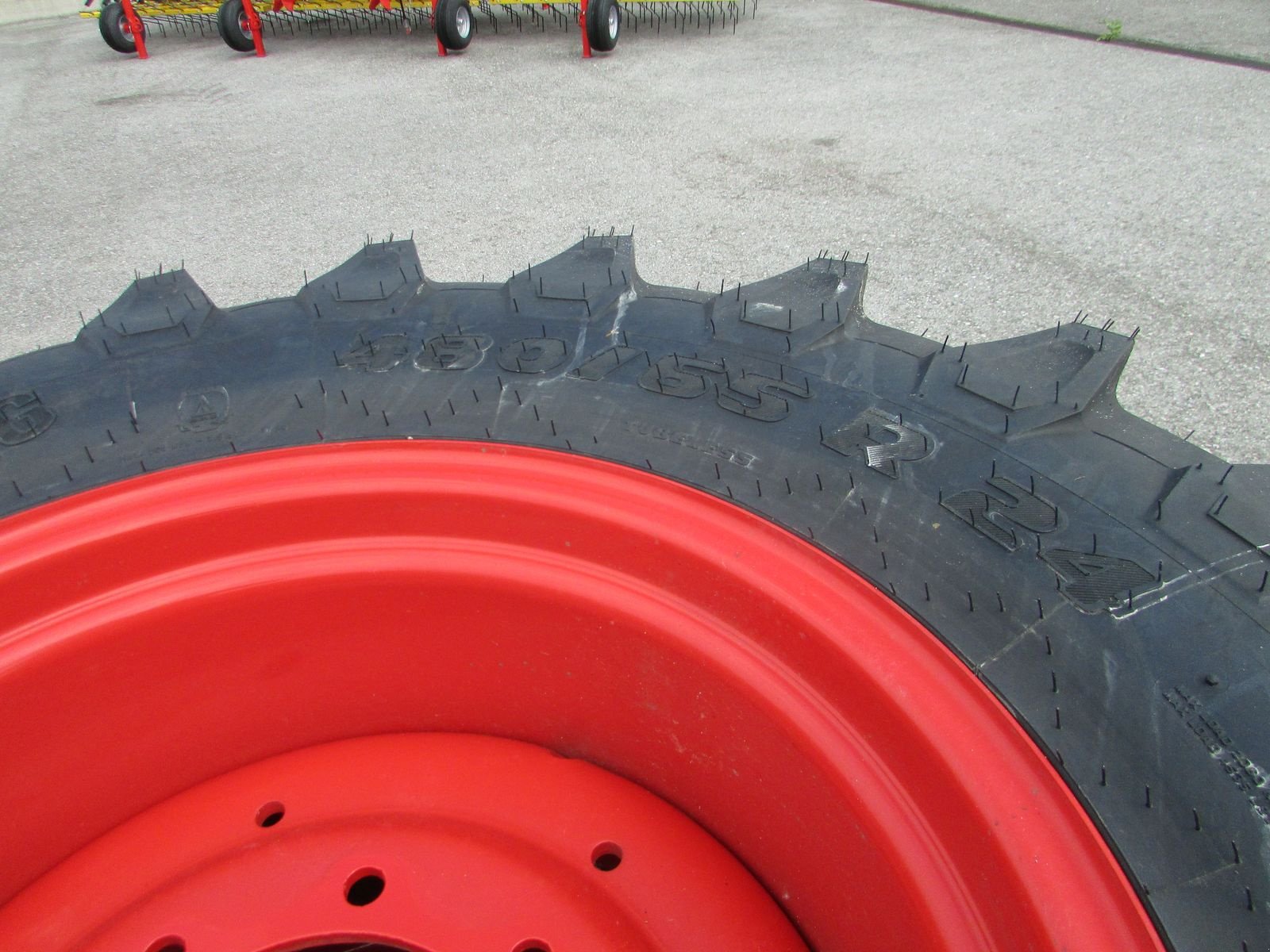 Rad typu Trelleborg 600/65R34 & 480/65R24 Trelleborg, Gebrauchtmaschine v Saxen (Obrázek 7)