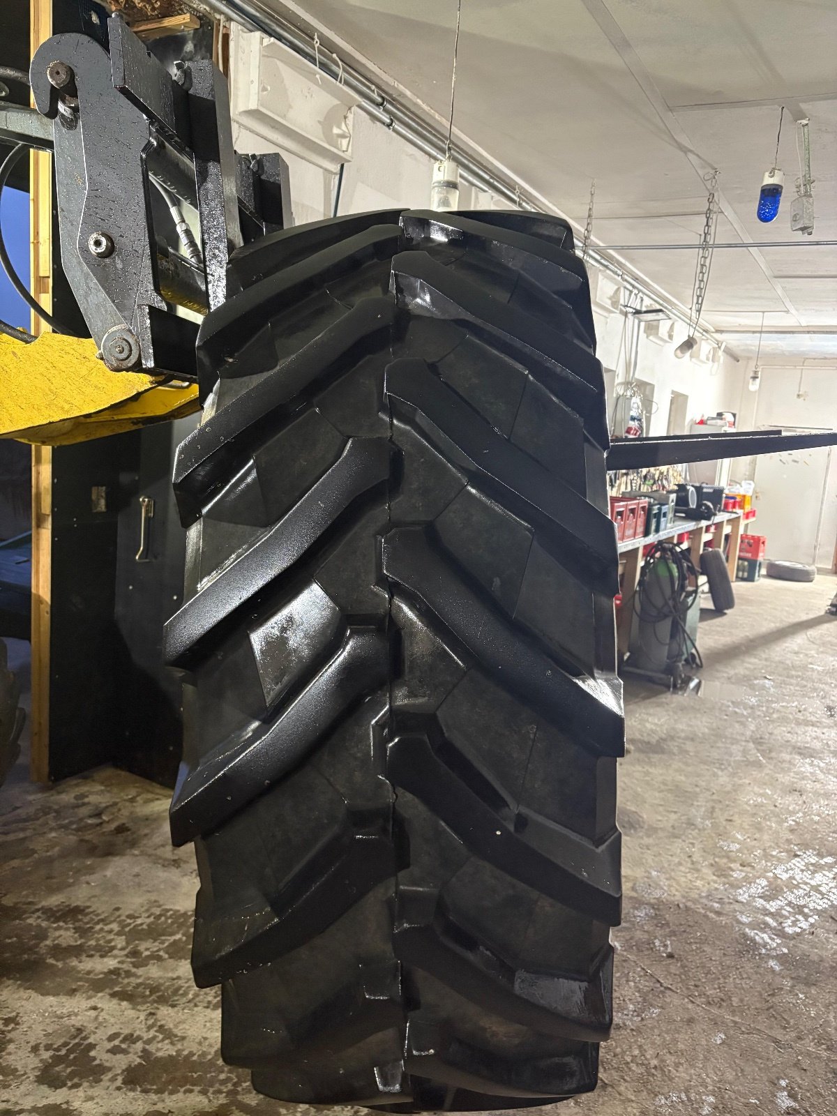 Rad a típus Trelleborg 650/65 R42, Gebrauchtmaschine ekkor: Neuendettelsau (Kép 2)