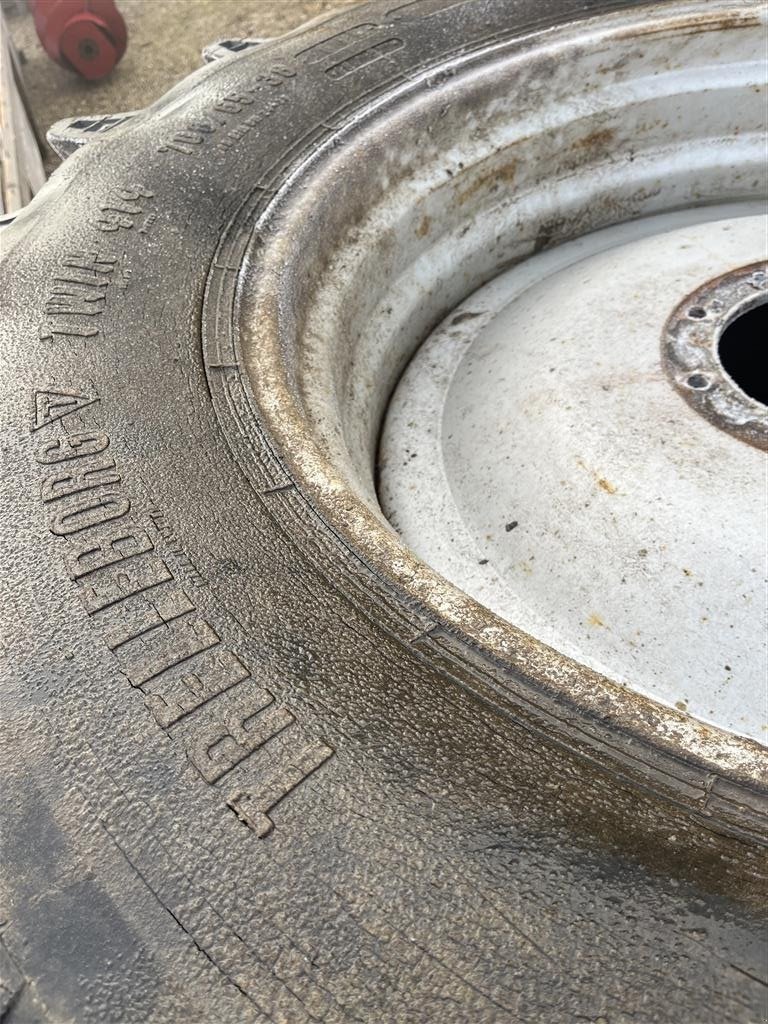 Rad типа Trelleborg 700/65-38 Passer til Puma SWB., Gebrauchtmaschine в Spøttrup (Фотография 3)