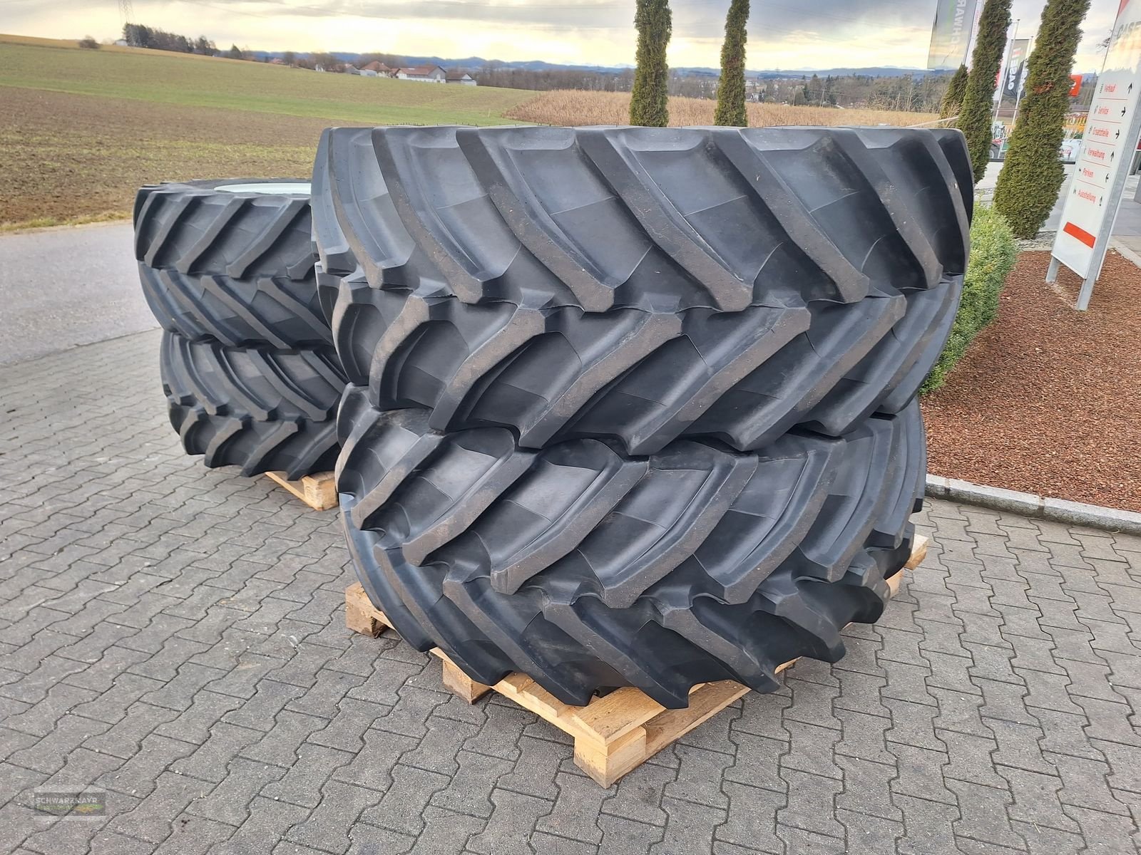 Rad del tipo Trelleborg 710/60R42+600/60R30, Neumaschine In Aurolzmünster (Immagine 9)