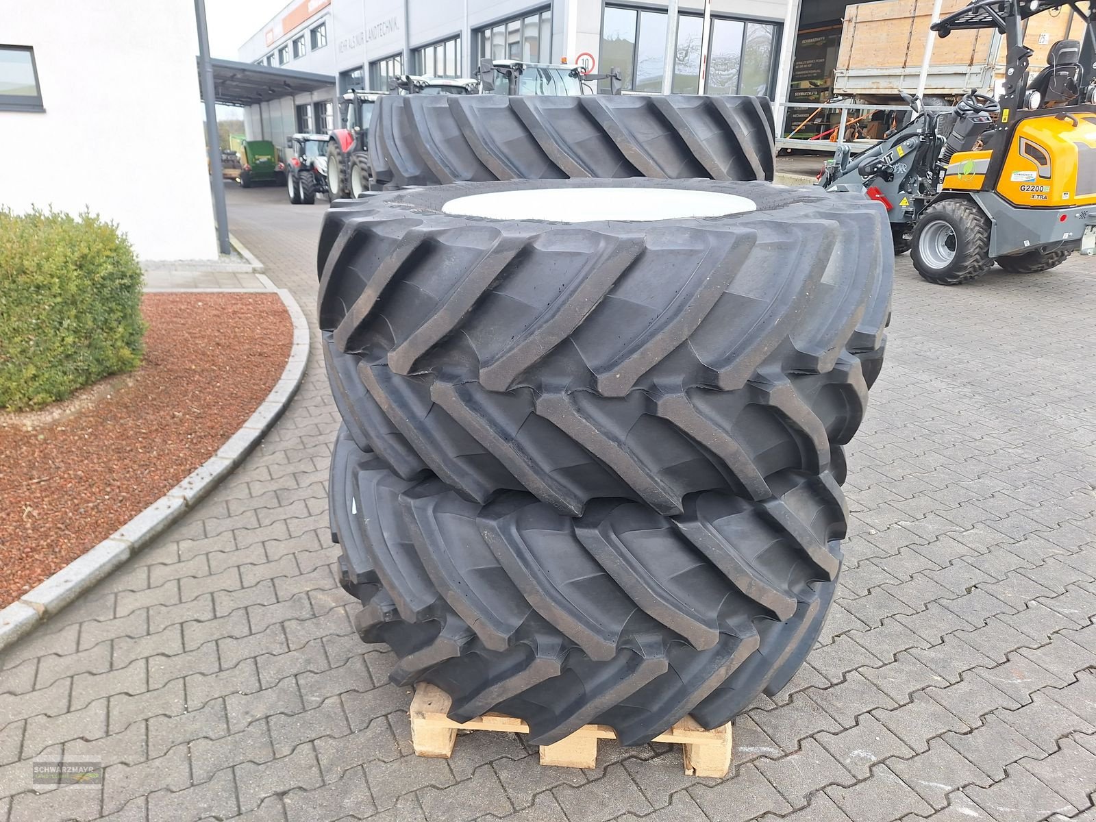 Rad del tipo Trelleborg 710/60R42+600/60R30, Neumaschine In Aurolzmünster (Immagine 3)