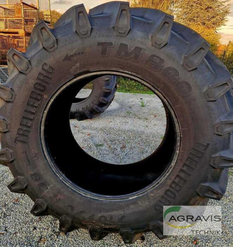 Rad des Typs Trelleborg 710/70 R 38, Neumaschine in Beckum (Bild 1)