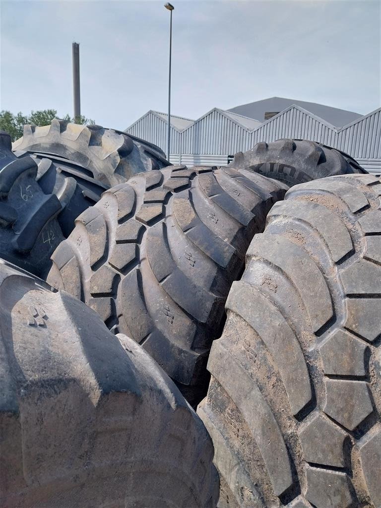 Rad des Typs Trelleborg 750/60 X 30.5 T421, Gebrauchtmaschine in Danmark (Bild 12)