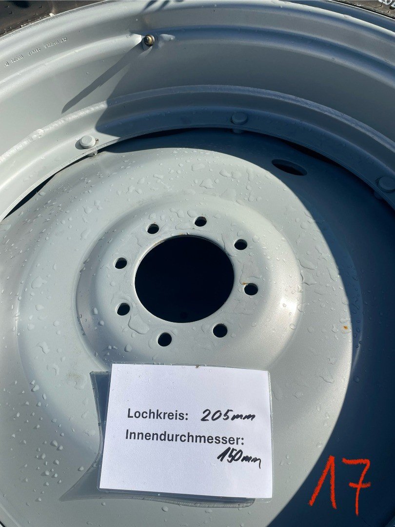 Rad типа Trelleborg Sonstiges, Gebrauchtmaschine в Schaffhausen (Фотография 4)