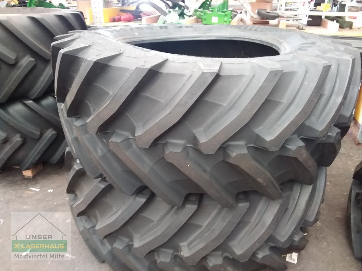 Rad of the type Trelleborg TM 800, Neumaschine in Bergland (Picture 1)