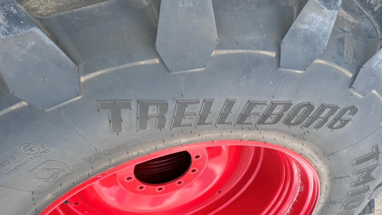 Rad des Typs Trelleborg TM1000 VF650/75R42, Gebrauchtmaschine in Grindsted (Bild 3)