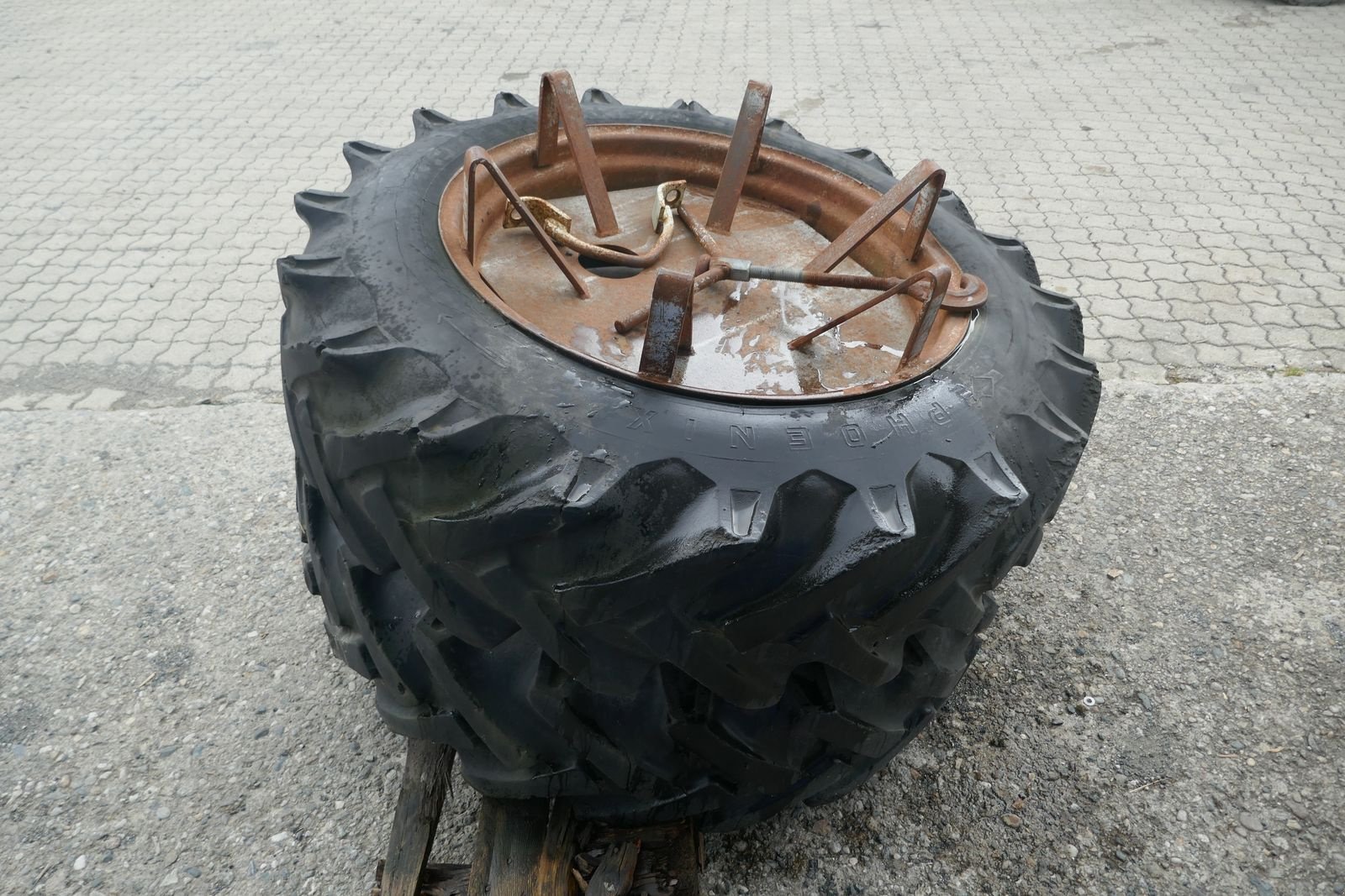 Rad tipa Trinker 12.4/11- R 28 Zwillingräder, Gebrauchtmaschine u Villach (Slika 5)